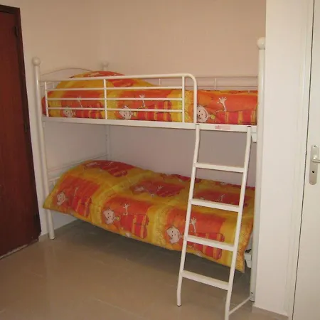Appartement T2 40m², Centre-ville, Balcon, Clim, Ascenseur, à - Fr-1-100-224